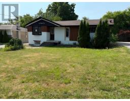 206 PARKVIEW CRESCENT, Newmarket, Ontario