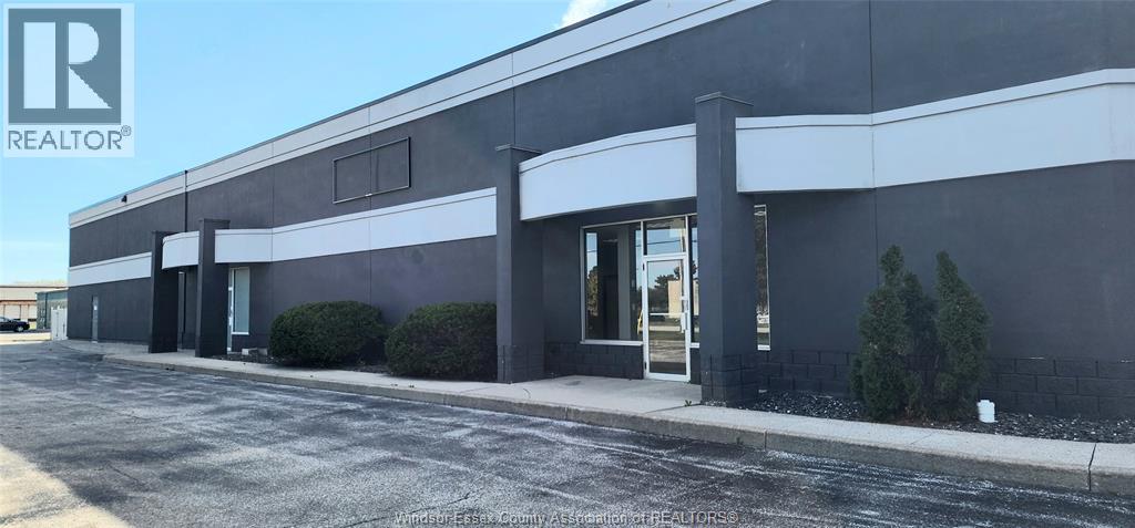 301 Croft Drive Unit# 1-5, Lakeshore, Ontario  N8N 2L9 - Photo 2 - 26010141