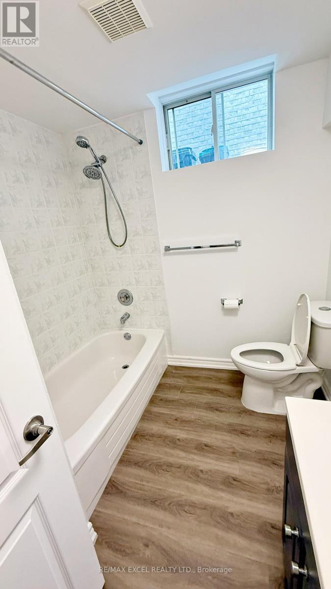 Lower Level - 38 Shaina Court, Barrie, Ontario  L4N 9S7 - Photo 12 - S13085452