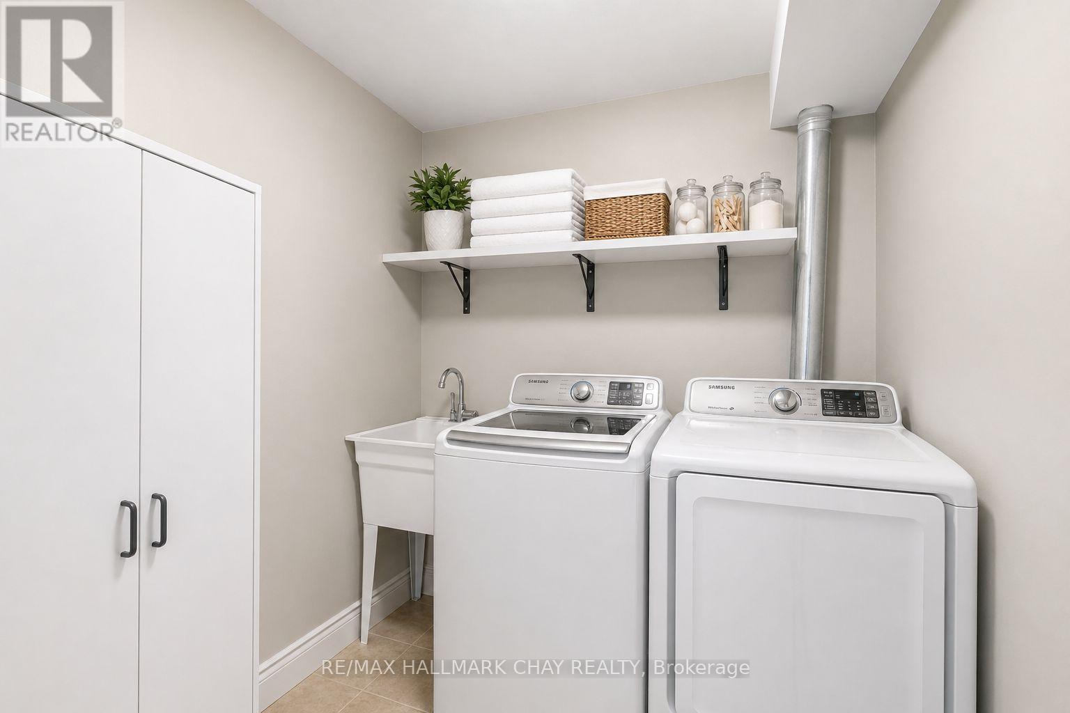 Lower - 196 Country Lane, Barrie (Painswick South), Ontario  L4N 0W1 - Photo 10 - S13085480
