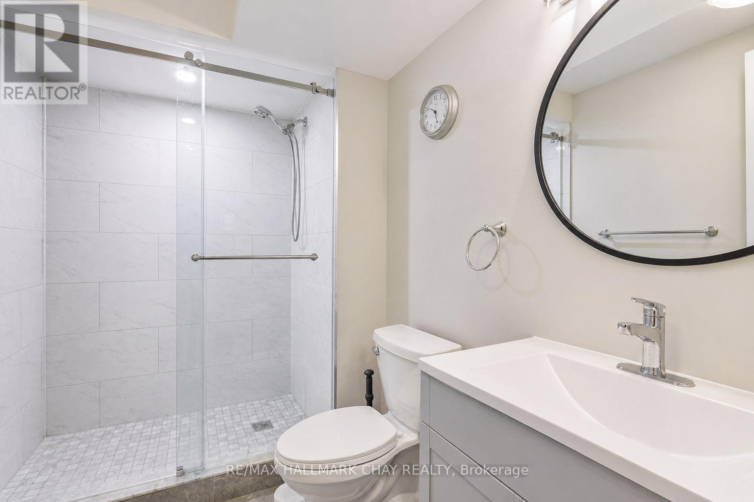 Lower - 196 Country Lane, Barrie (Painswick South), Ontario  L4N 0W1 - Photo 6 - S13085480
