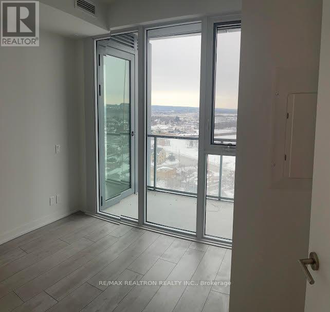 1802 - 39 Mary Street, Barrie, Ontario  L4N 1S9 - Photo 10 - S13085540