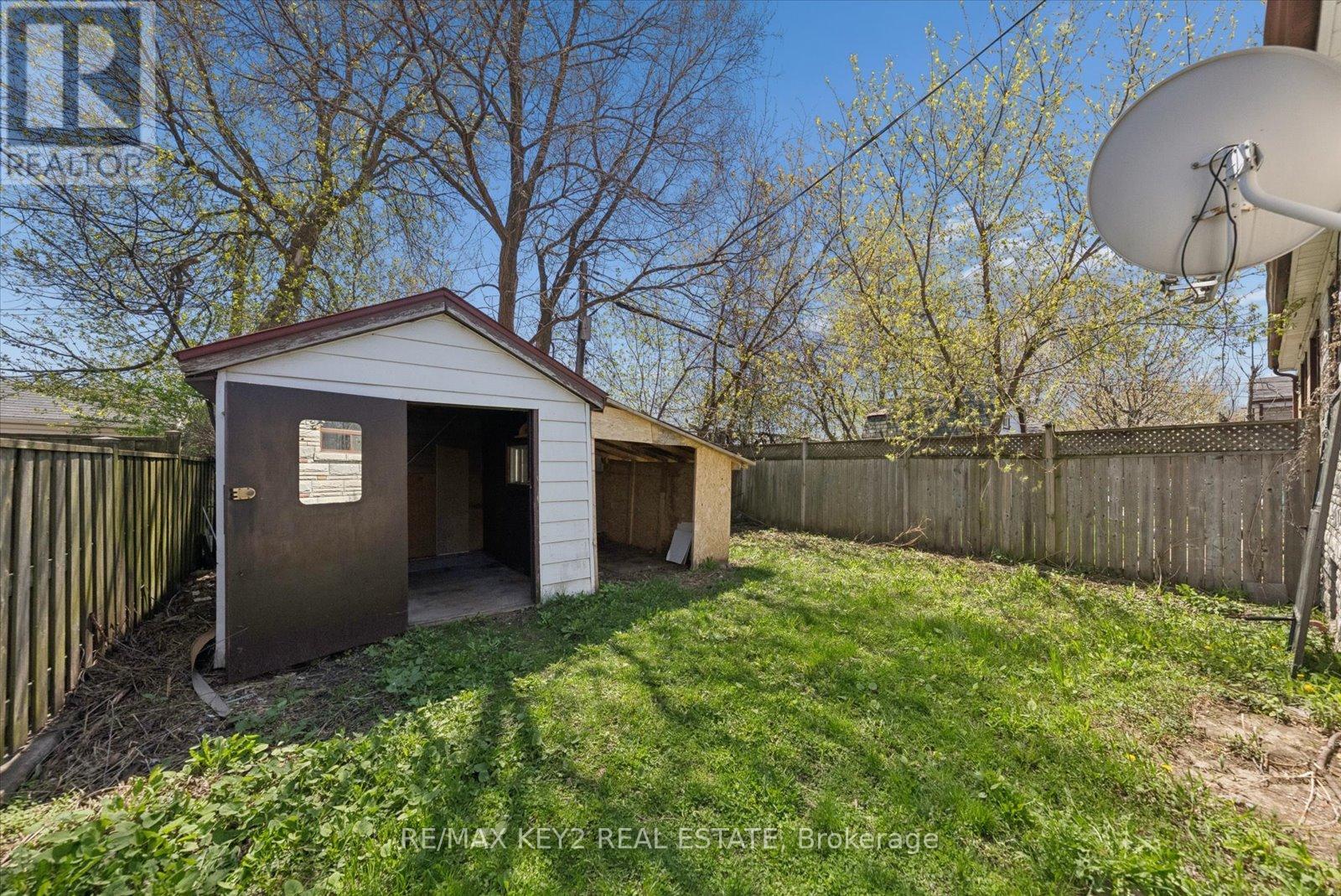 137 Newlands Avenue, Toronto, Ontario  M1L 1S2 - Photo 43 - E13083958