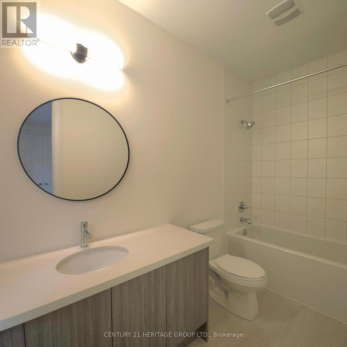 226 Archerhill Circle, Aurora, Ontario  L4G 4E2 - Photo 13 - N13084280