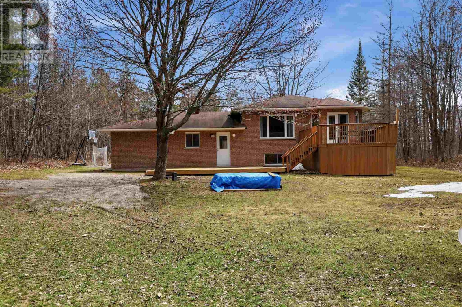 527 Moss Rd, Sault Ste. Marie, Ontario  P6A 5K8 - Photo 35 - SM260880