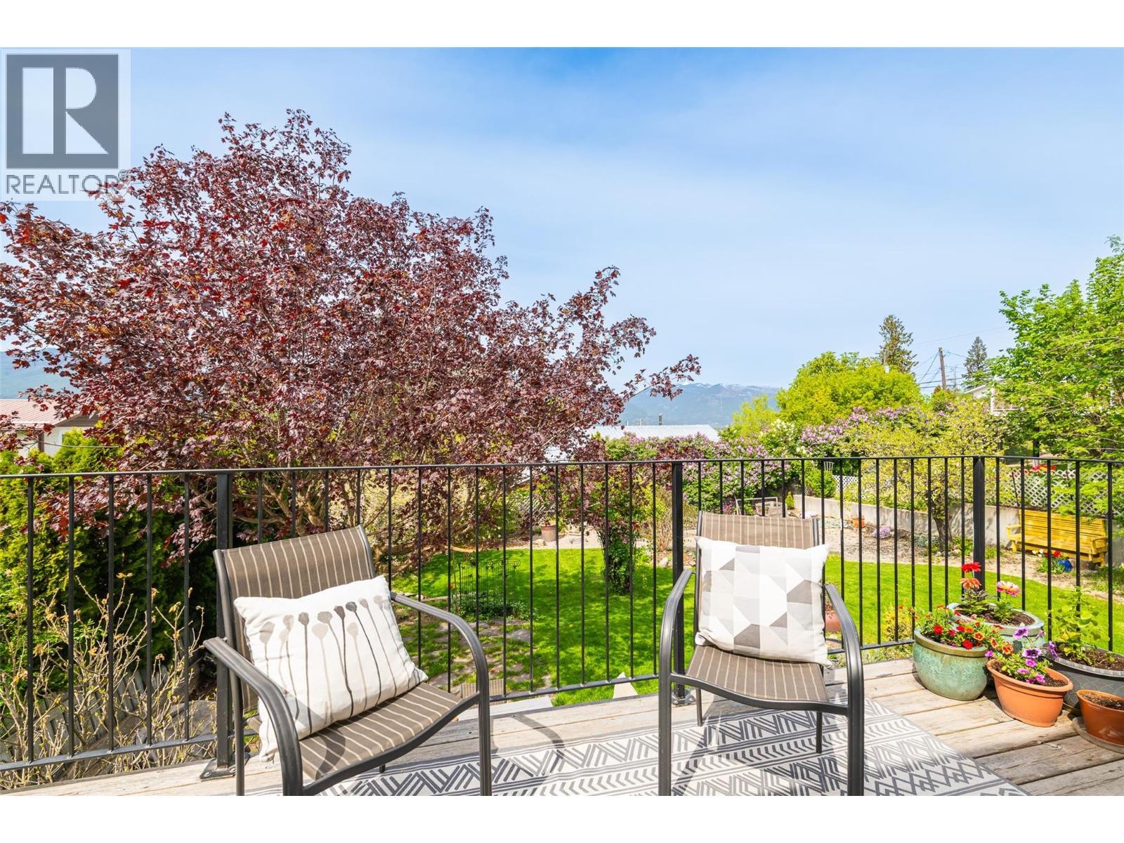 225 8th Avenue S, Creston, British Columbia  V0B 1G3 - Photo 19 - 10386066