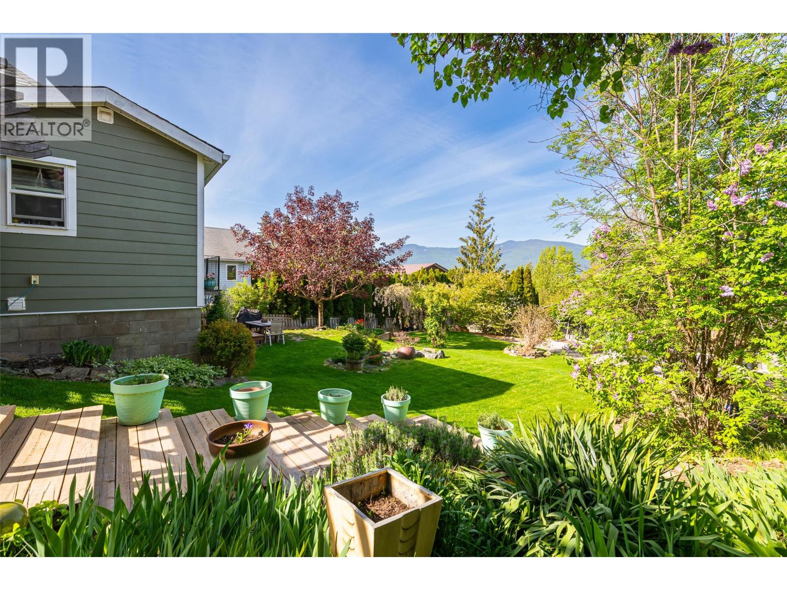 225 8th Avenue S, Creston, British Columbia  V0B 1G3 - Photo 28 - 10386066