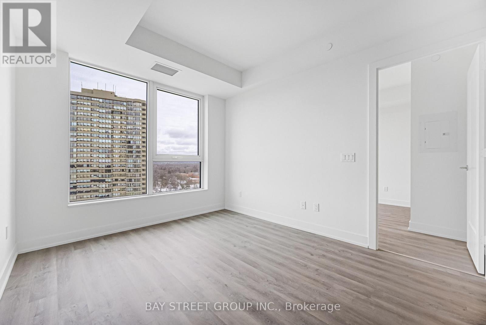 25 Cordova Avenue, Toronto, Ontario  M9A 1B2 - Photo 5 - W13085424
