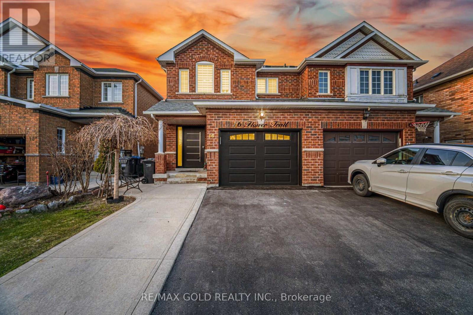 16 FLOWER TRAIL, Brampton, Ontario