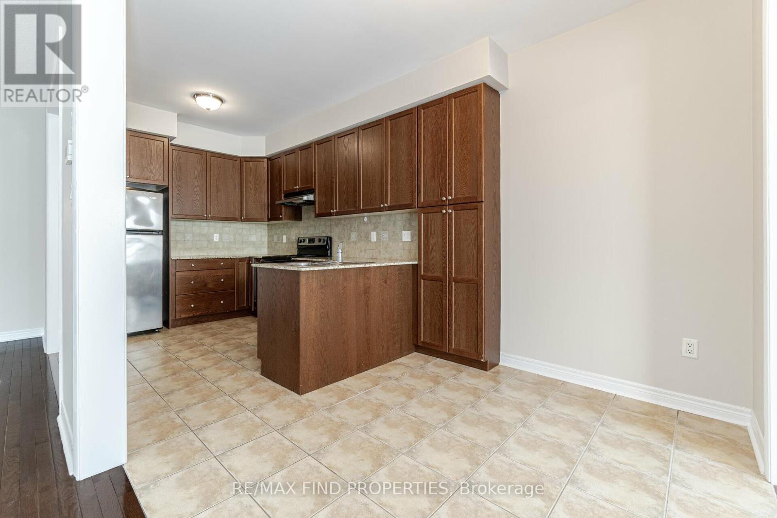 2371 Baronwood Drive, Oakville, Ontario  L6M 0J8 - Photo 15 - W13085544