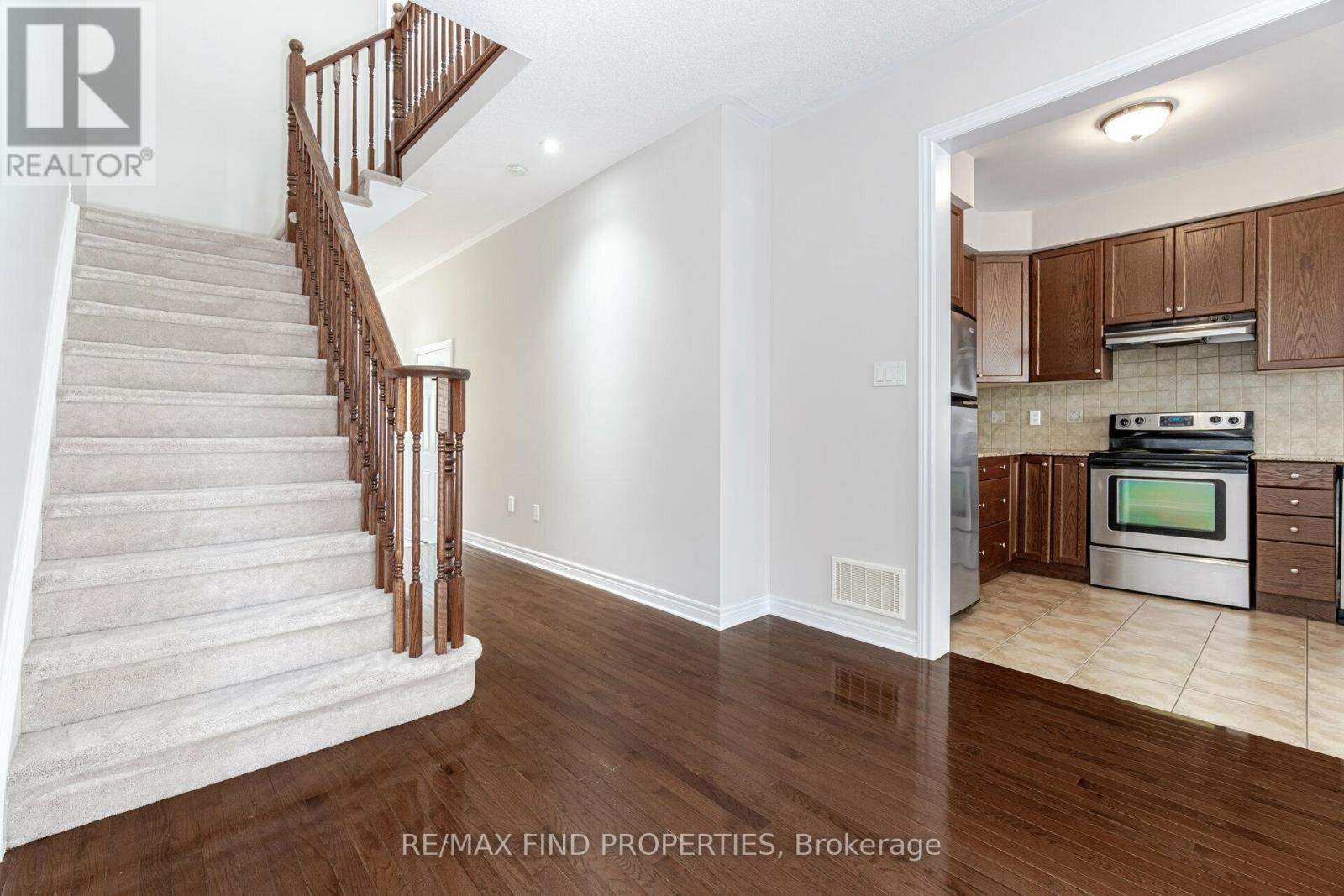 2371 Baronwood Drive, Oakville, Ontario  L6M 0J8 - Photo 21 - W13085544