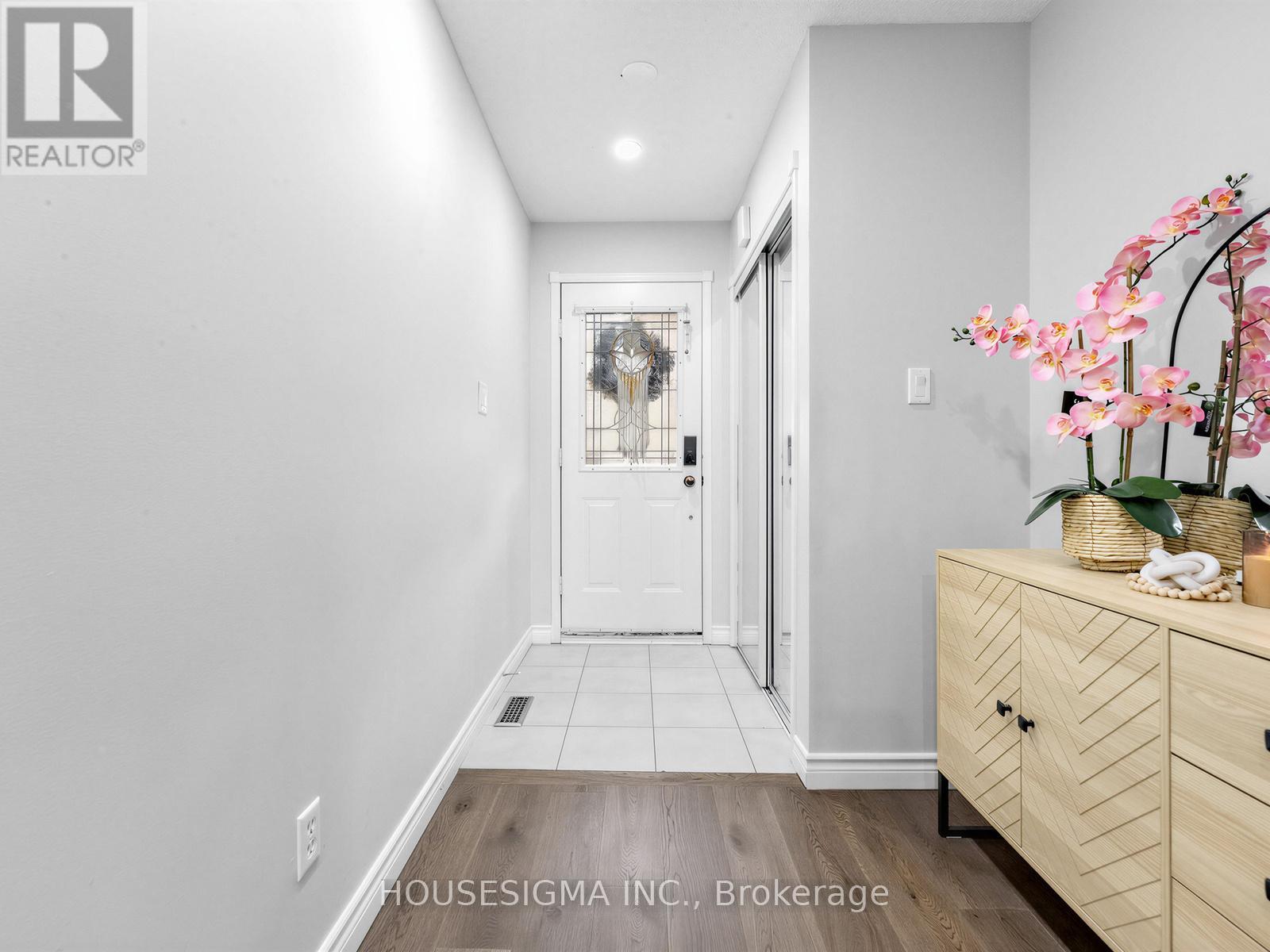 94 - 455 Apache Court, Mississauga, Ontario  L4Z 3W8 - Photo 3 - W13085570