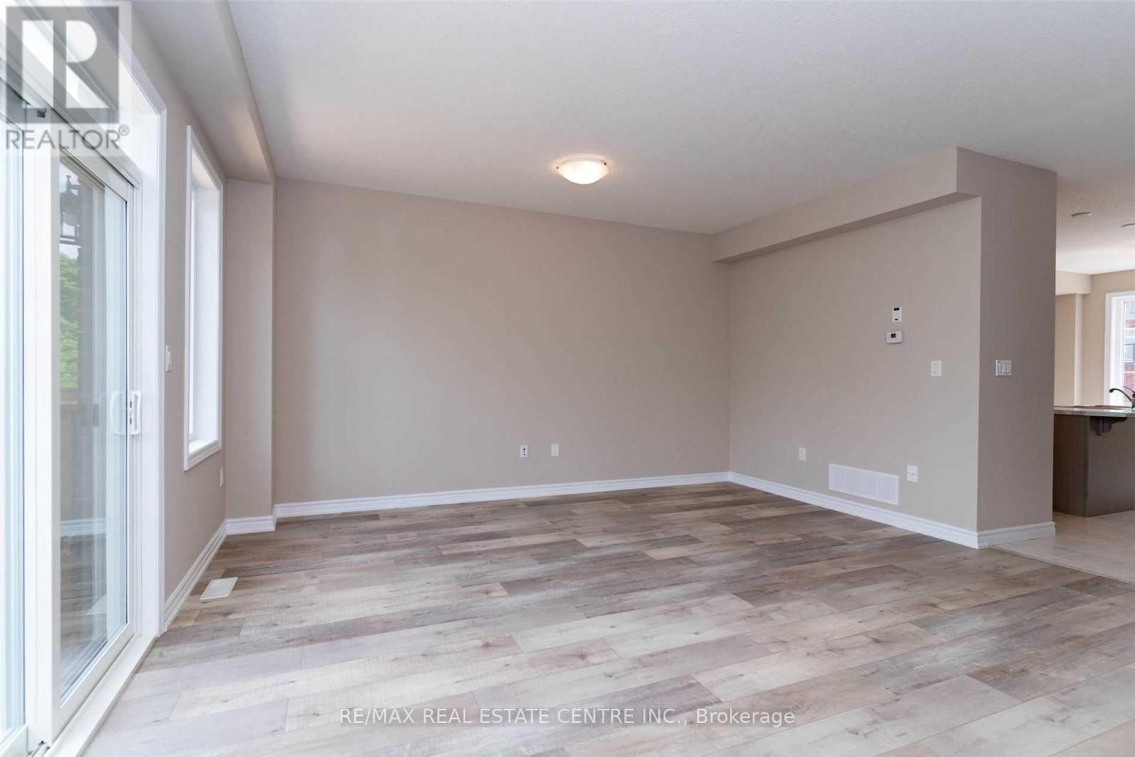 445 Ontario Street, Milton, Ontario  L9T 9K2 - Photo 8 - W13085580