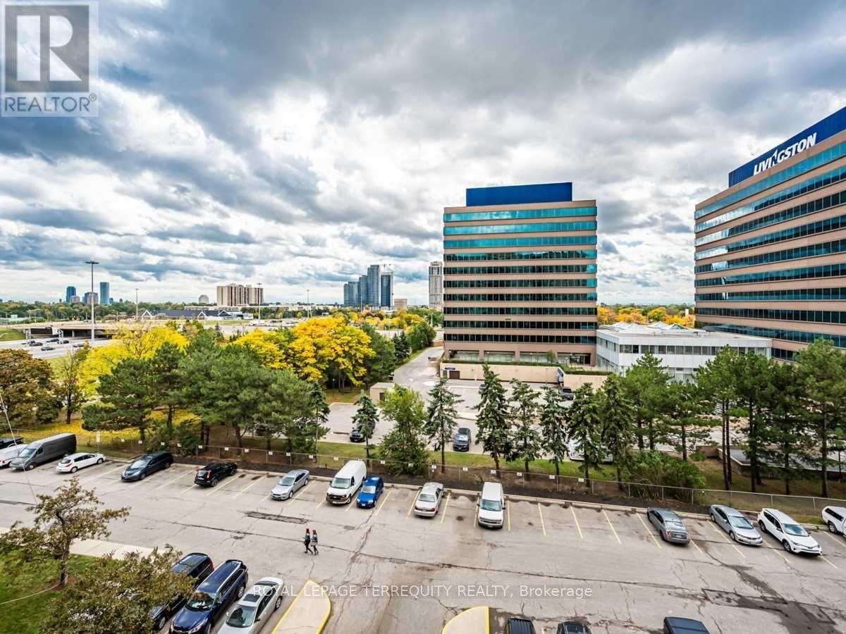 715 - 451 The West Mall, Toronto, Ontario  M9C 1G1 - Photo 14 - W13085594