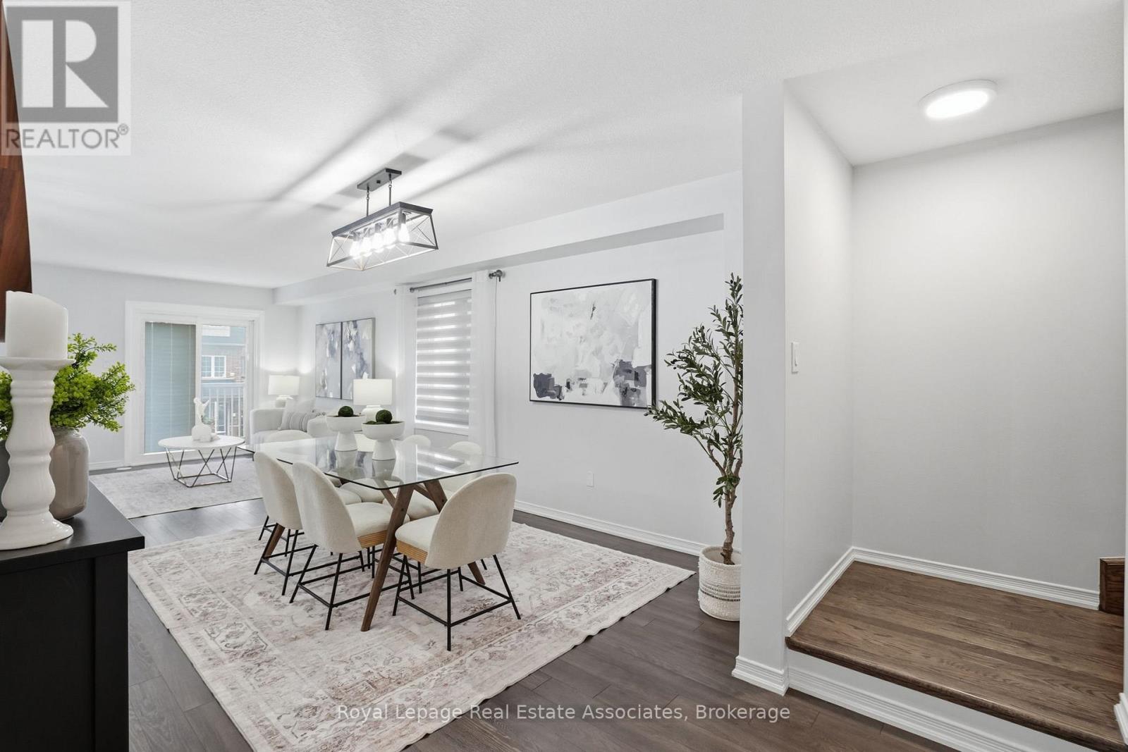 11 Givemay Street, Brampton, Ontario  L7A 0C7 - Photo 4 - W13085602