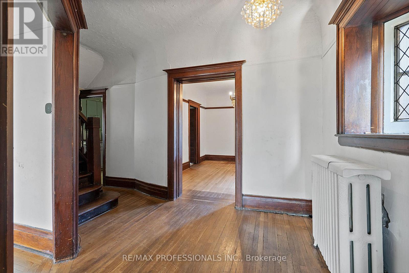 25 Wilson Park Road, Toronto, Ontario  M6K 3B6 - Photo 11 - W13085650