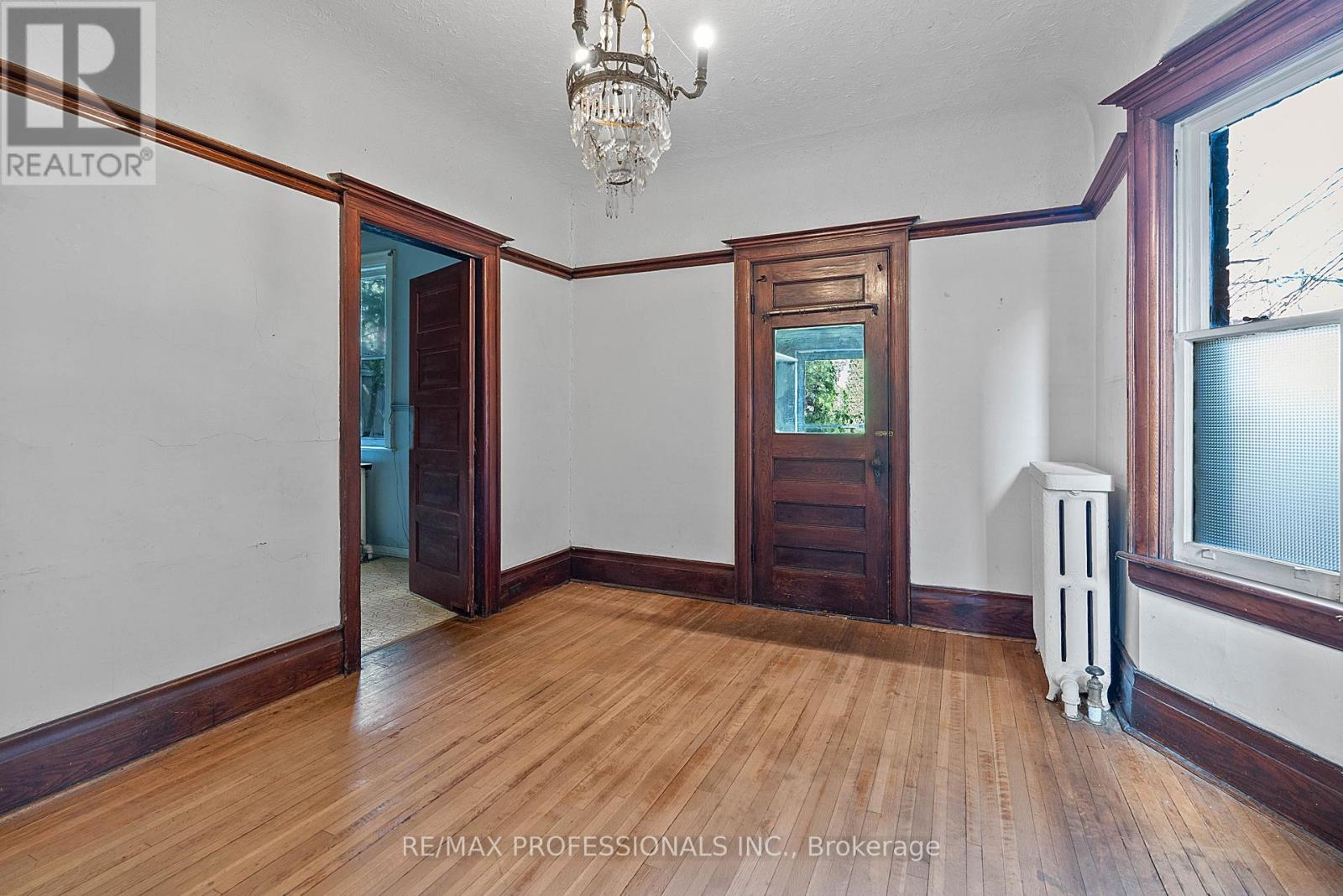 25 Wilson Park Road, Toronto, Ontario  M6K 3B6 - Photo 14 - W13085650