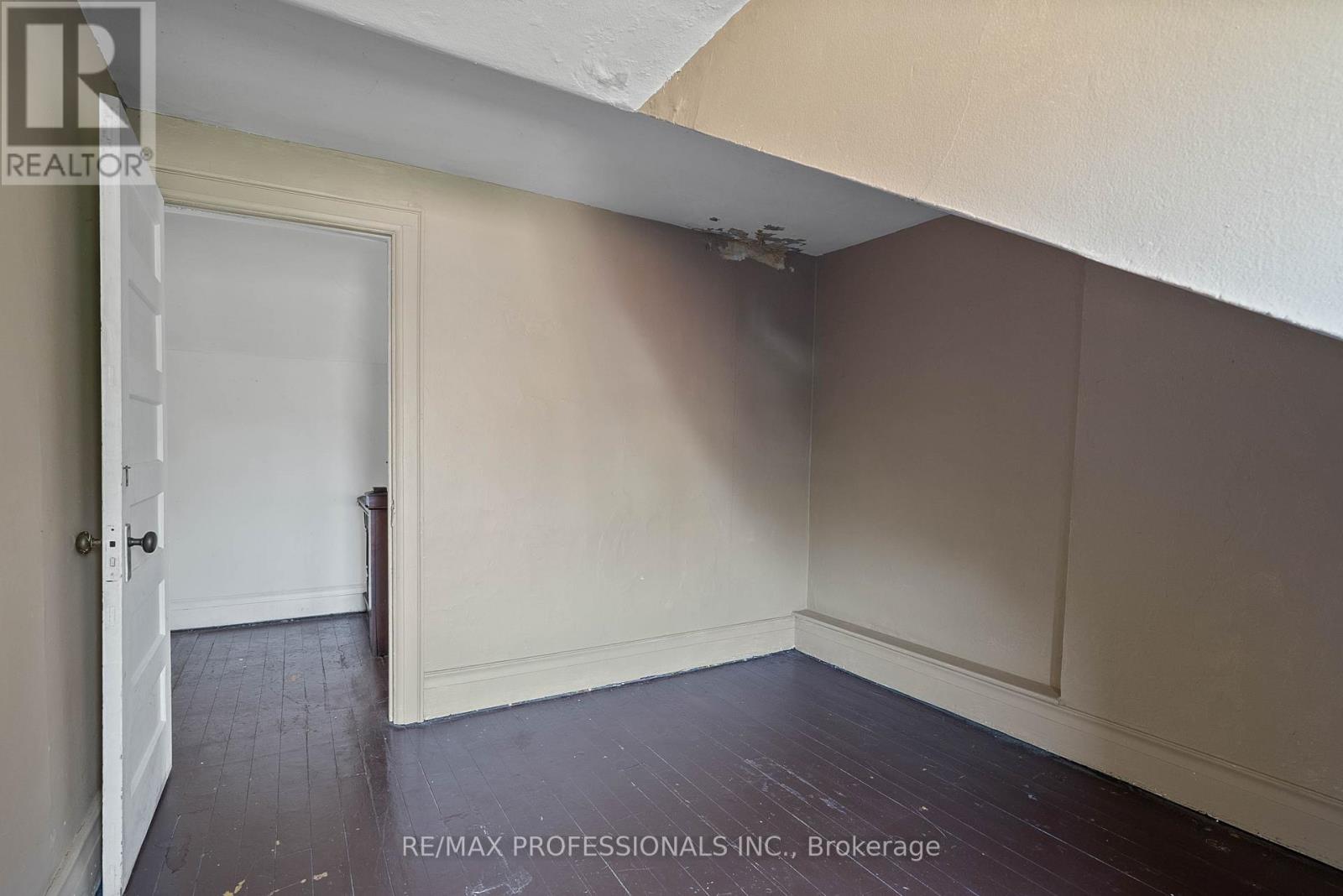 25 Wilson Park Road, Toronto, Ontario  M6K 3B6 - Photo 40 - W13085650