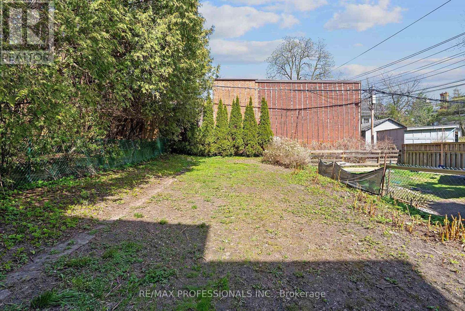25 Wilson Park Road, Toronto, Ontario  M6K 3B6 - Photo 45 - W13085650