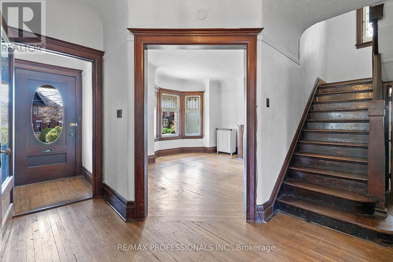 25 Wilson Park Road, Toronto, Ontario  M6K 3B6 - Photo 6 - W13085650
