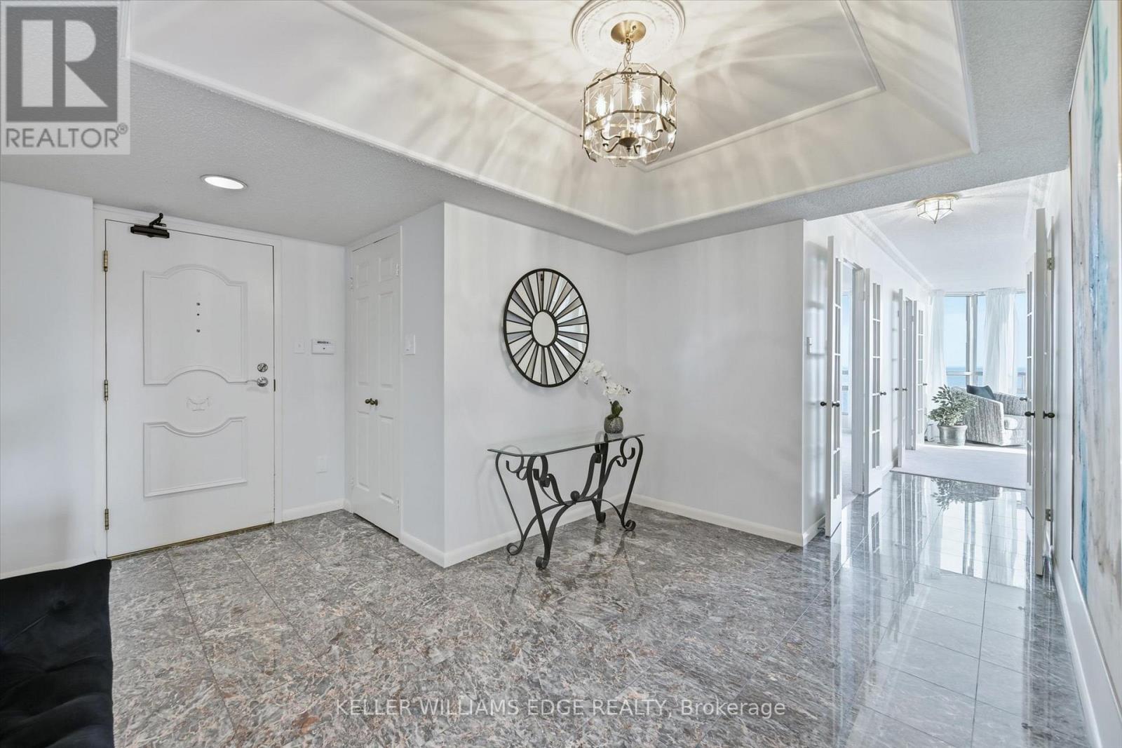 1808 - 2170 Marine Drive, Oakville, Ontario  L6L 5V1 - Photo 2 - W13085666