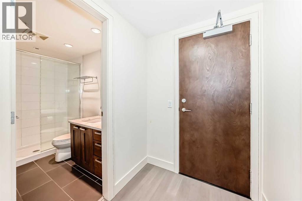 322, 222 Riverfront Avenue SW, Calgary, Alberta  T2P 0X2 - Photo 3 - A2275149