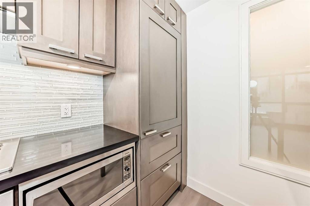 322, 222 Riverfront Avenue SW, Calgary, Alberta  T2P 0X2 - Photo 8 - A2275149
