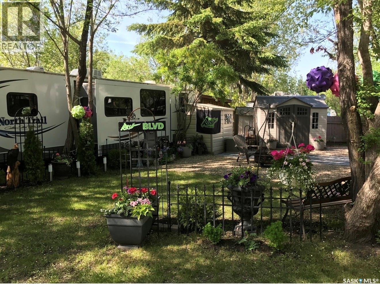 133 & 134 Regional Park Road, Wakaw Lake, Saskatchewan  S0K 4P0 - Photo 2 - SK034877