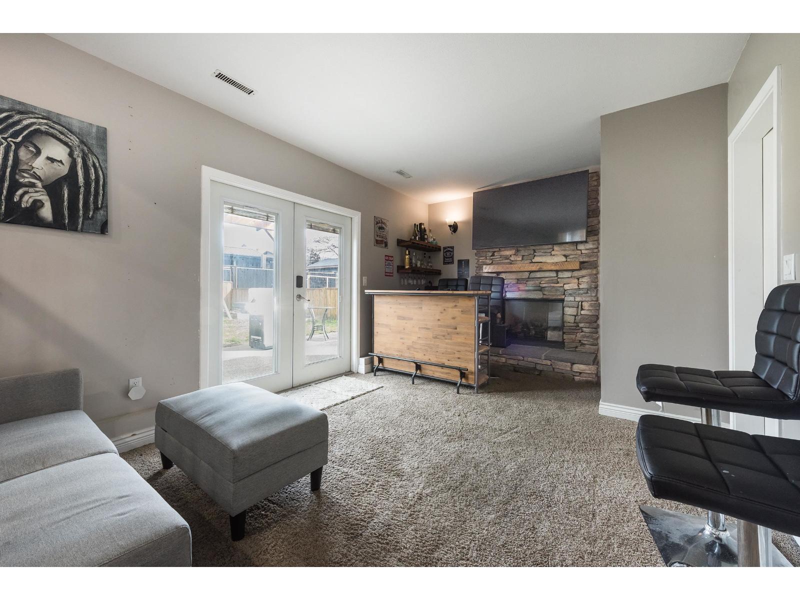 45765 Thomas Road, Vedder Crossing, Chilliwack, British Columbia  V2R 3N3 - Photo 5 - R3119230