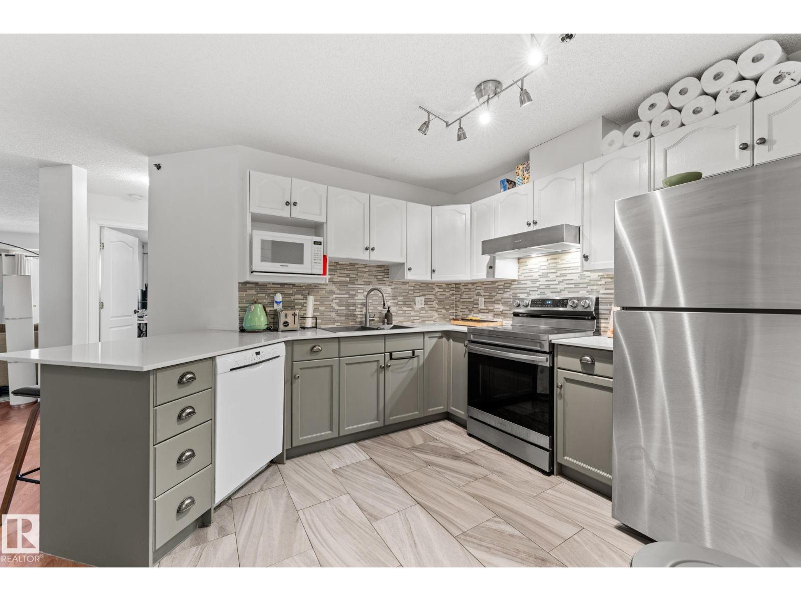#311 9640 105 St Nw, Edmonton, Alberta  T5K 0Z7 - Photo 11 - E4480579