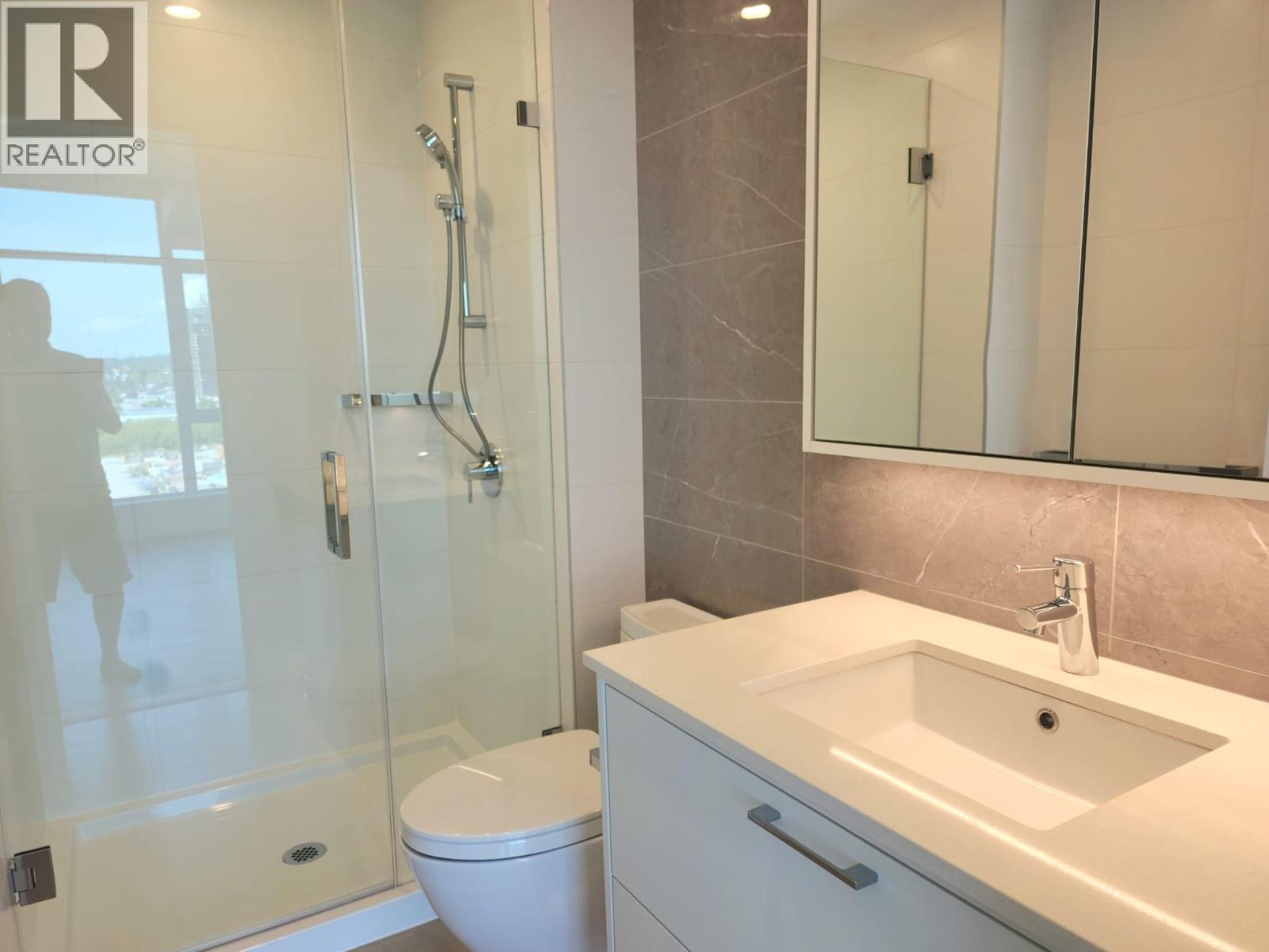 2381 N Beta Avenue, Vancouver, British Columbia  V5C 5N1 - Photo 16 - R3118978