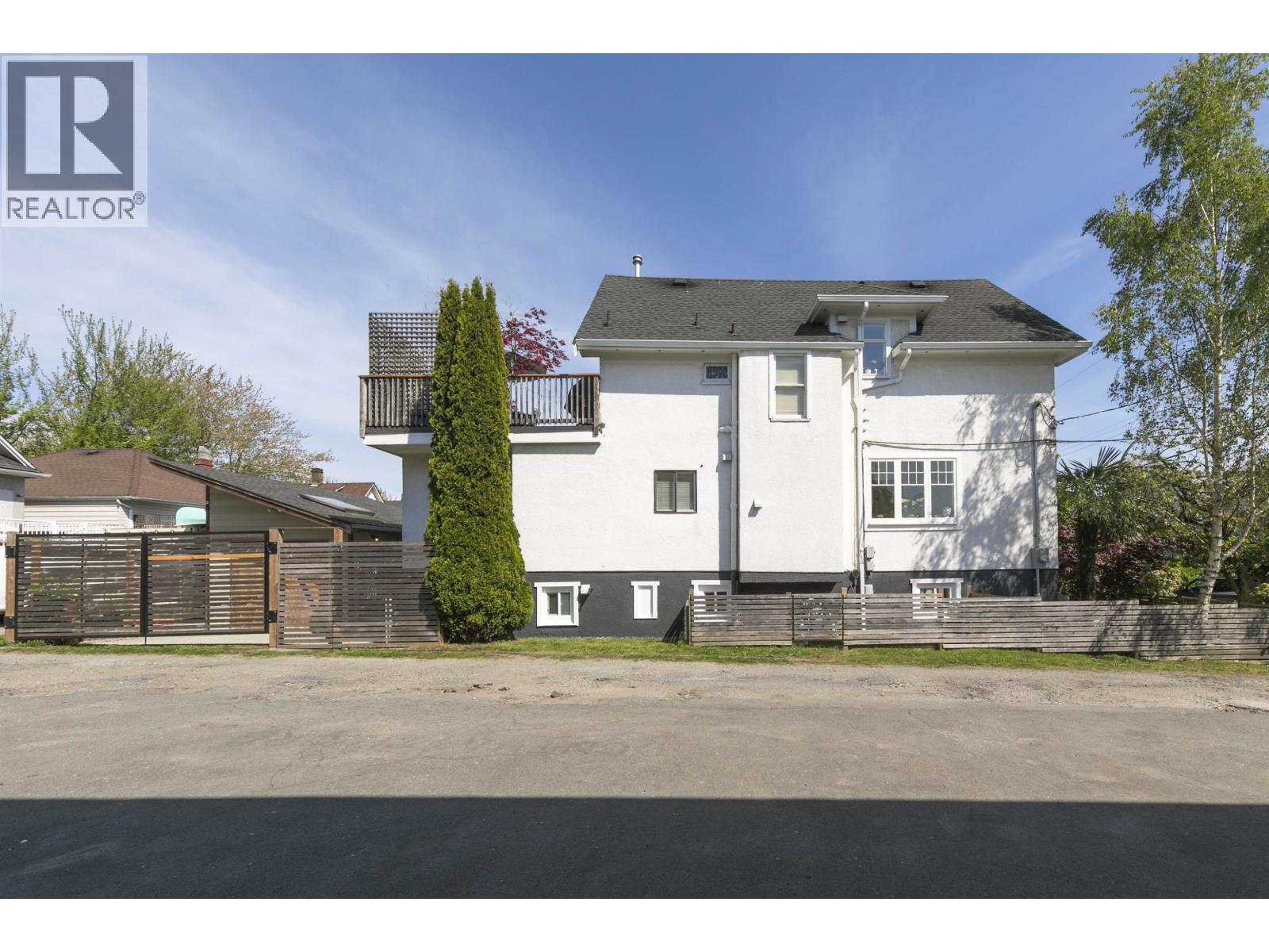 827 E 16th Avenue, Vancouver, British Columbia  V5T 2V7 - Photo 5 - R3119466