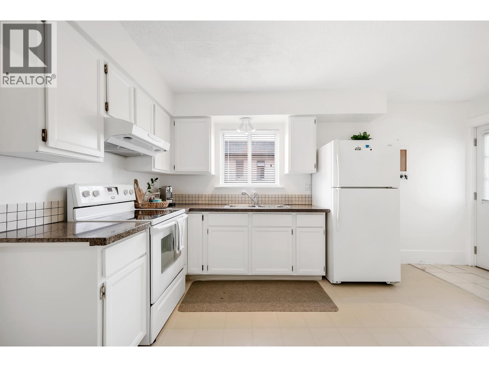 827 E 16th Avenue, Vancouver, British Columbia  V5T 2V7 - Photo 23 - R3119466