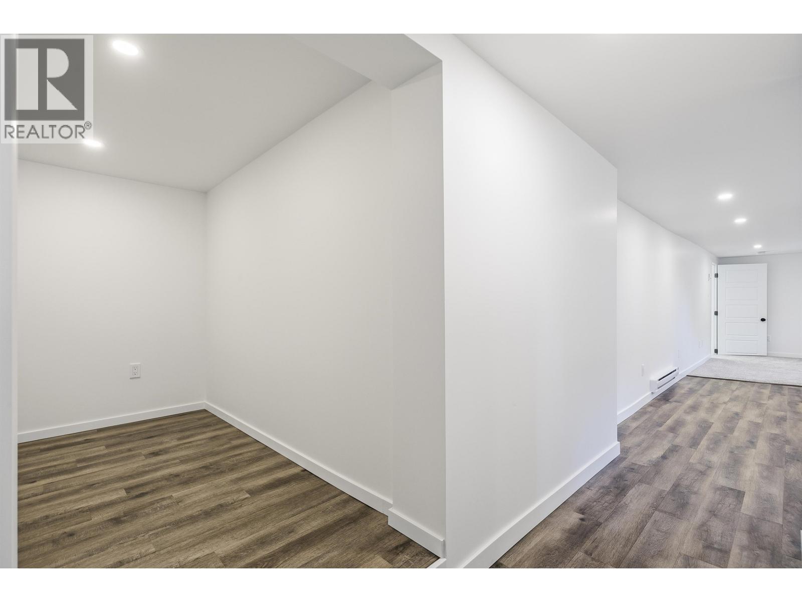 827 E 16th Avenue, Vancouver, British Columbia  V5T 2V7 - Photo 36 - R3119466
