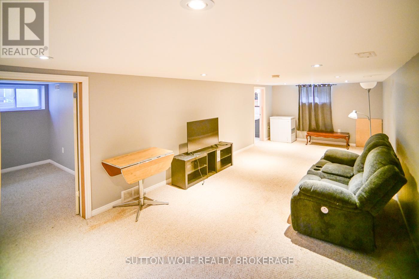179 Albert Street, Strathroy-Caradoc, Ontario  N7G 1V9 - Photo 12 - X13085764