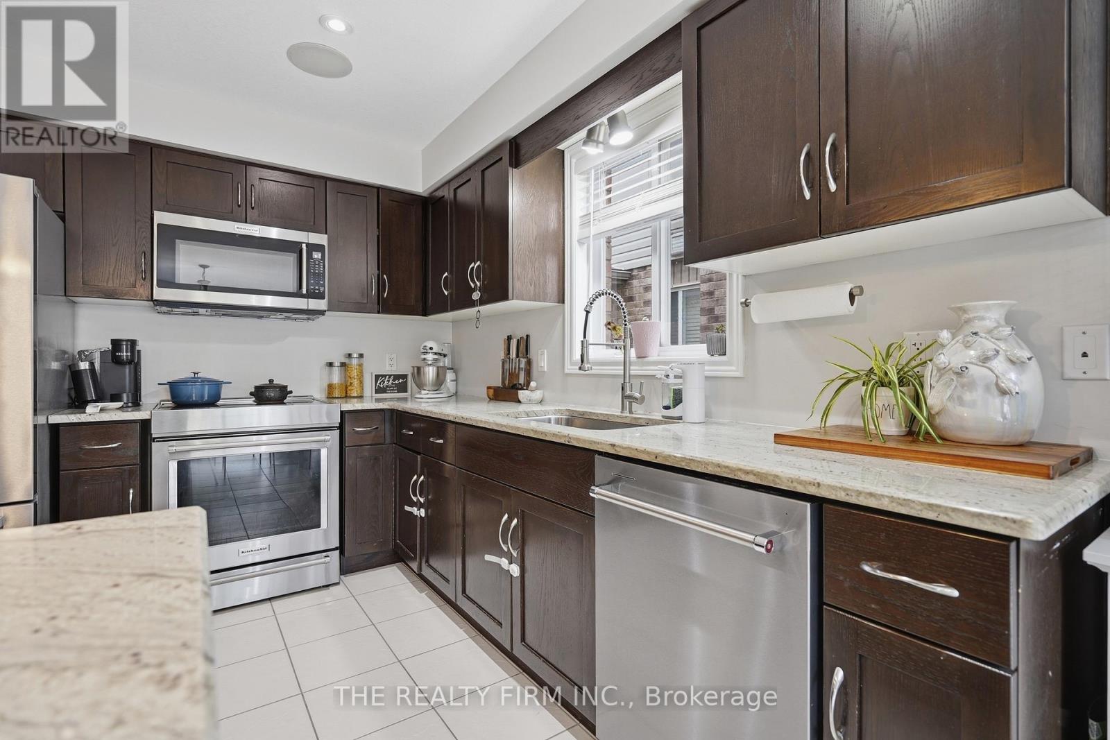 1156 Foxhunt Road, London North, Ontario  N6G 0C7 - Photo 11 - X13085792