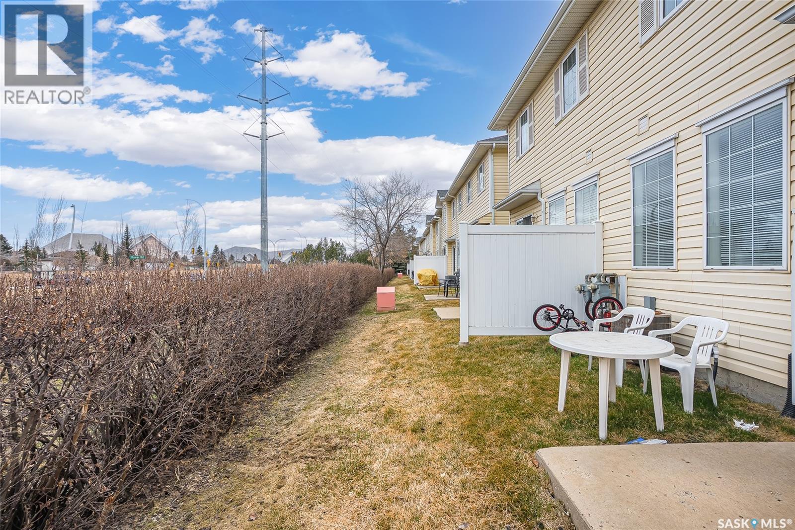 17 111 Fairbrother Crescent, Saskatoon, Saskatchewan  S7S 1L3 - Photo 27 - SK034950