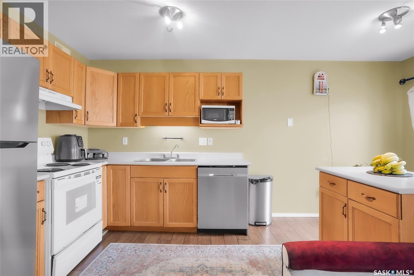 17 111 Fairbrother Crescent, Saskatoon, Saskatchewan  S7S 1L3 - Photo 7 - SK034950