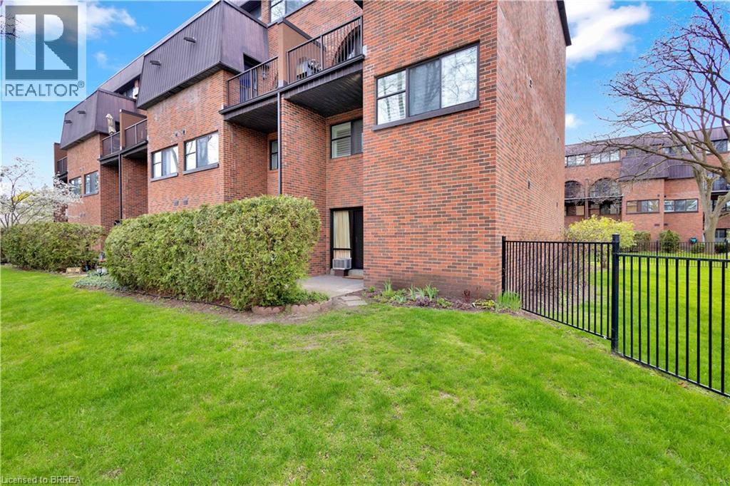 36 Hayhurst Road Unit# 110, Brantford, Ontario  N3R 6Y9 - Photo 21 - 40826735