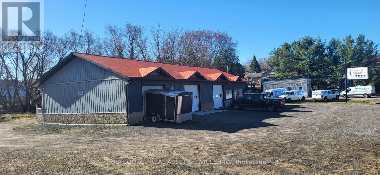 3 Queen Street, Parry Sound, Ontario  P2A 2W1 - Photo 3 - X13085380