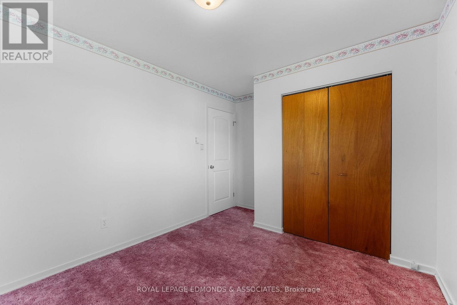 19 Algonquin Street, Petawawa, Ontario  K8H 2B1 - Photo 26 - X13085786