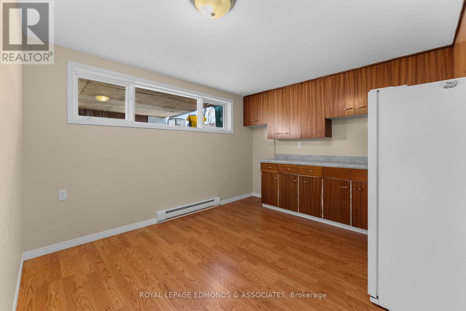 19 Algonquin Street, Petawawa, Ontario  K8H 2B1 - Photo 32 - X13085786