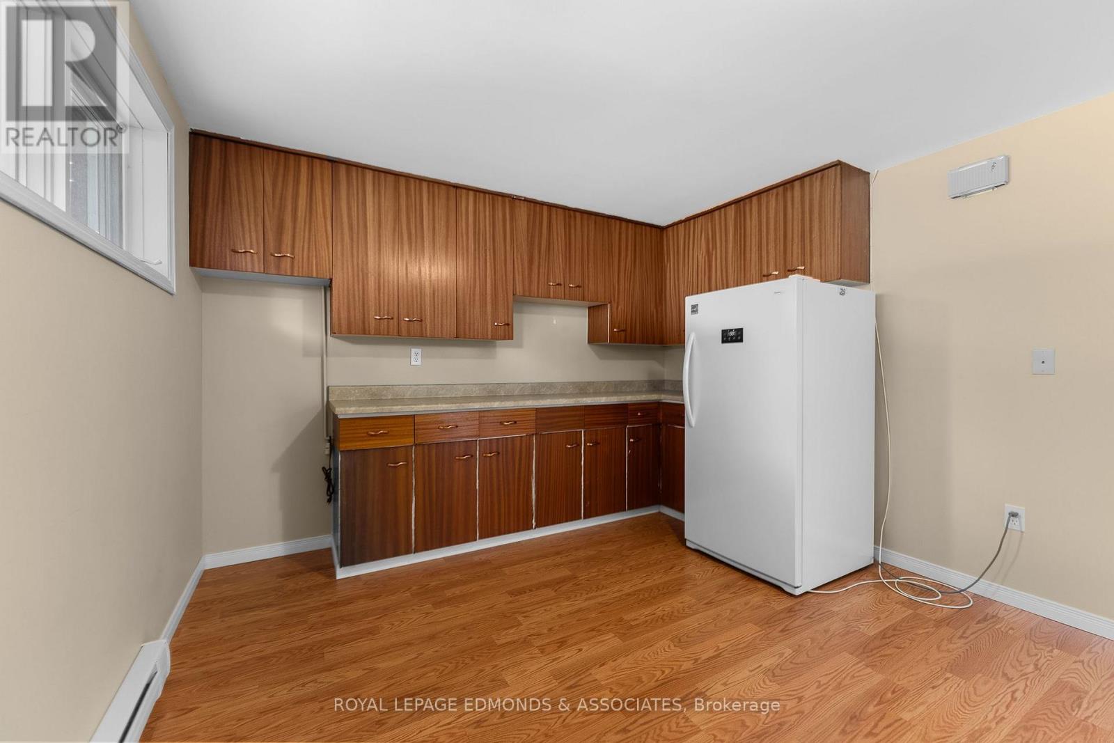 19 Algonquin Street, Petawawa, Ontario  K8H 2B1 - Photo 33 - X13085786