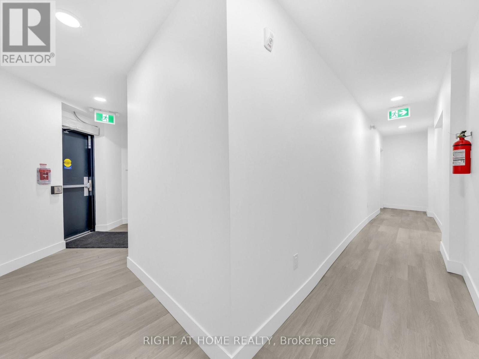 105 - 1804 Drouillard Road, Windsor, Ontario  N8W 3X5 - Photo 6 - X13085390