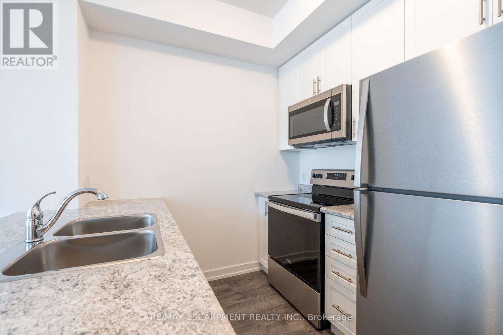 225 - 470 Dundas Street E, Hamilton, Ontario  L8B 2A6 - Photo 12 - X13085552