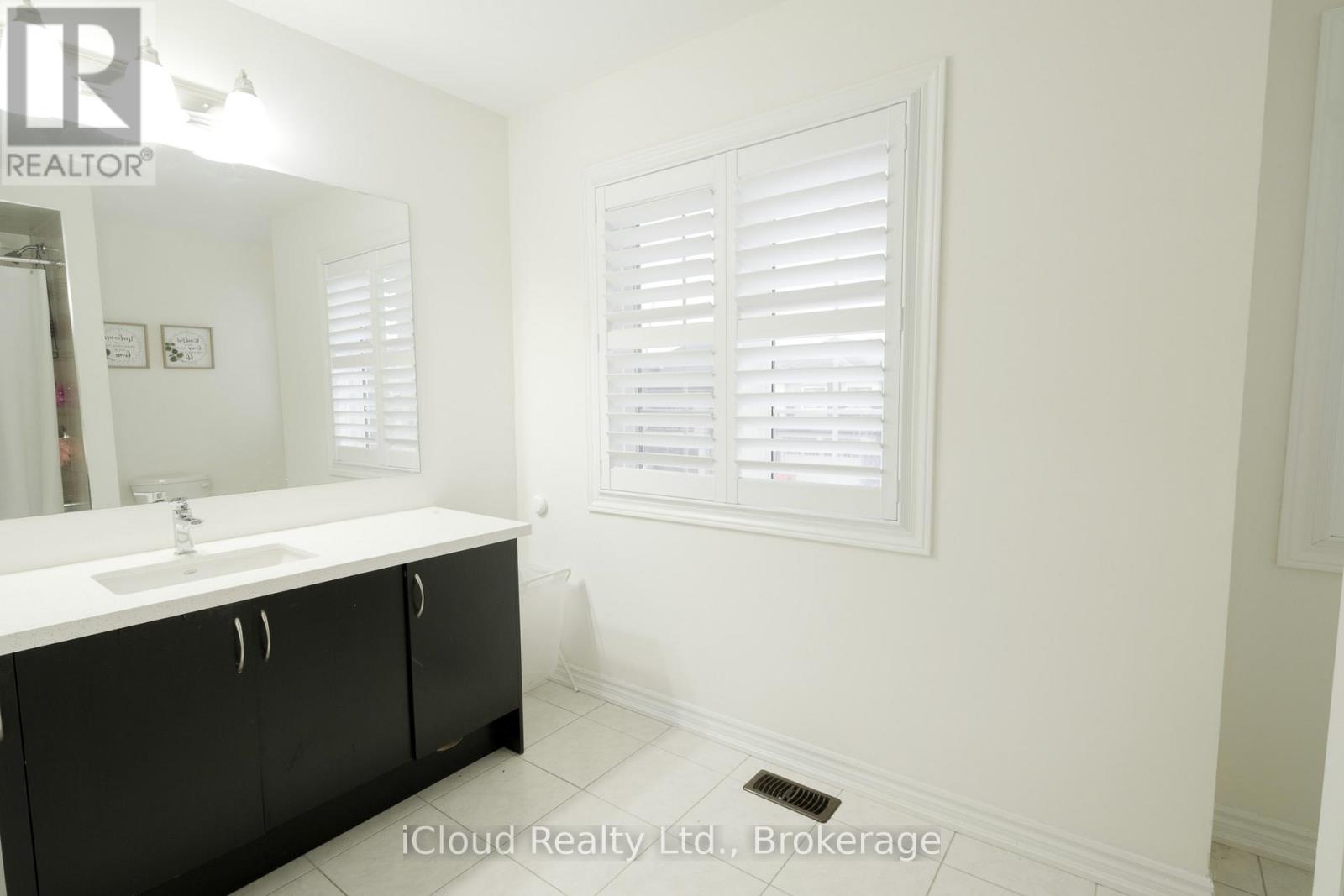 8 Whitton Drive, Brant, Ontario  N3L 0L1 - Photo 19 - X13085600