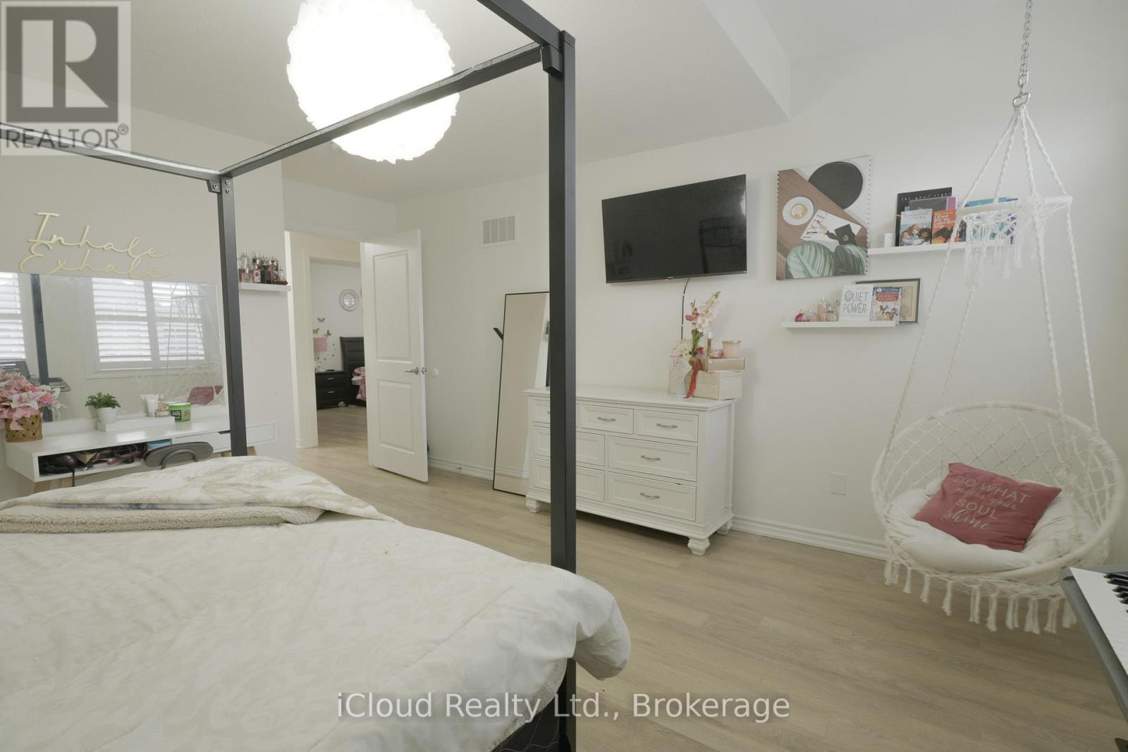 8 Whitton Drive, Brant, Ontario  N3L 0L1 - Photo 23 - X13085600
