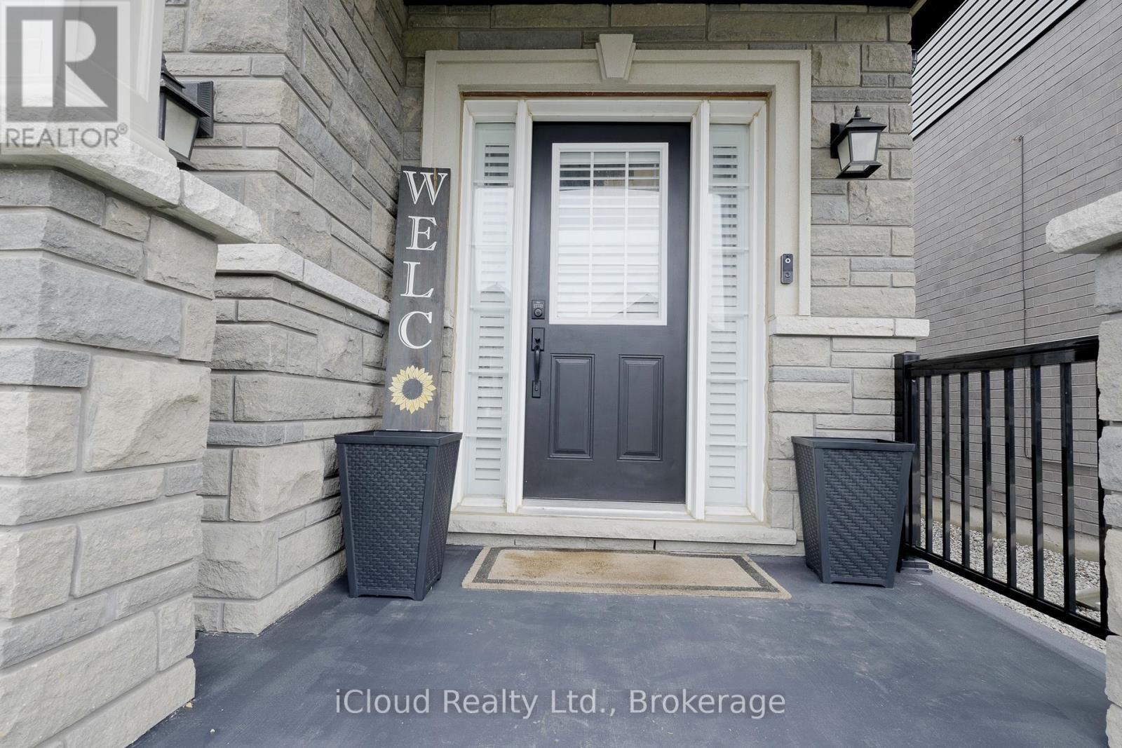 8 Whitton Drive, Brant, Ontario  N3L 0L1 - Photo 3 - X13085600