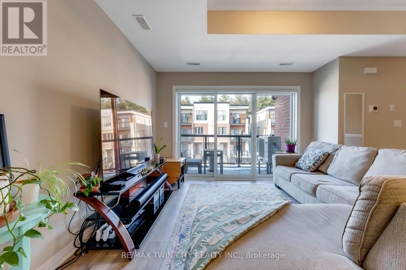 87 - 25 Isherwood Avenue, Cambridge, Ontario  N1R 0E2 - Photo 8 - X13085612