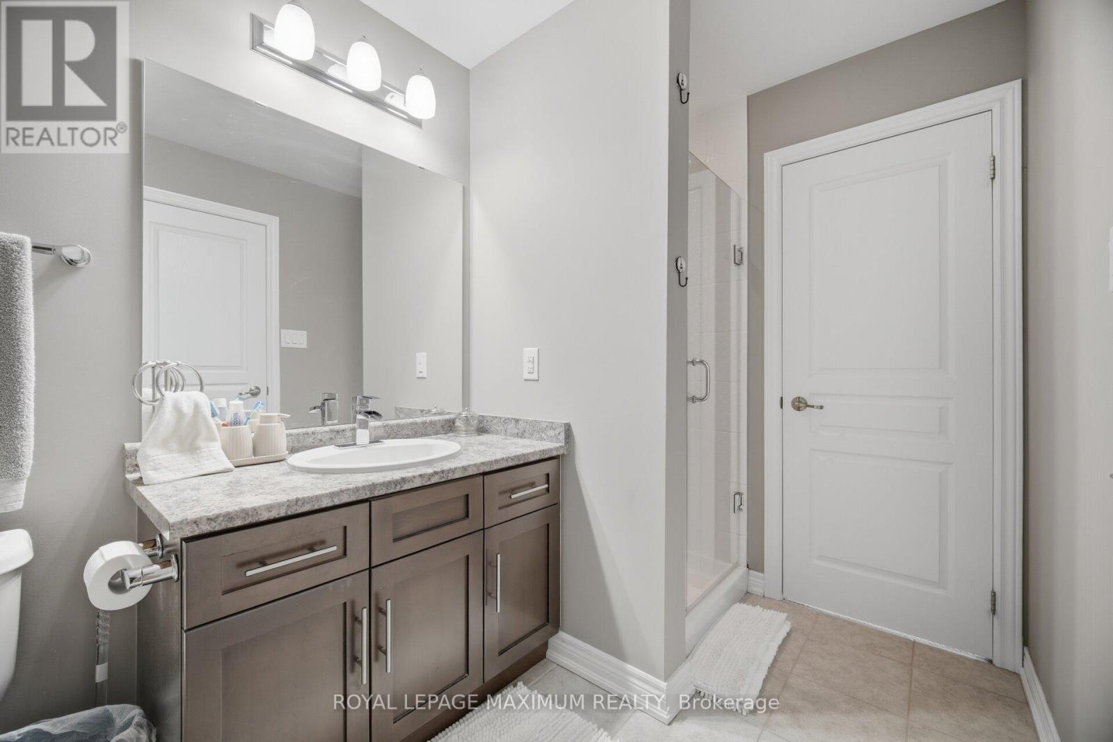 10 - 257 Parkside Drive, Hamilton, Ontario  L8B 0W5 - Photo 35 - X13085622